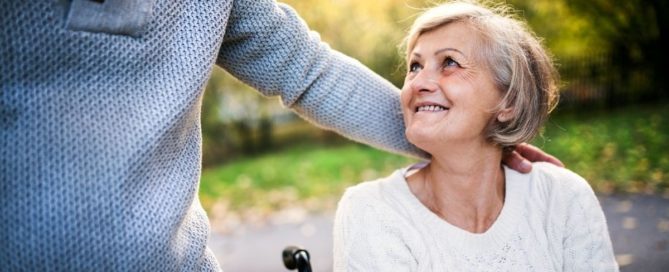 Identifying the signs that a senior needs help early on can help them age gracefully.